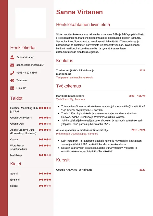 Markkinointiassistentti CV-pohja — Tyyli 10