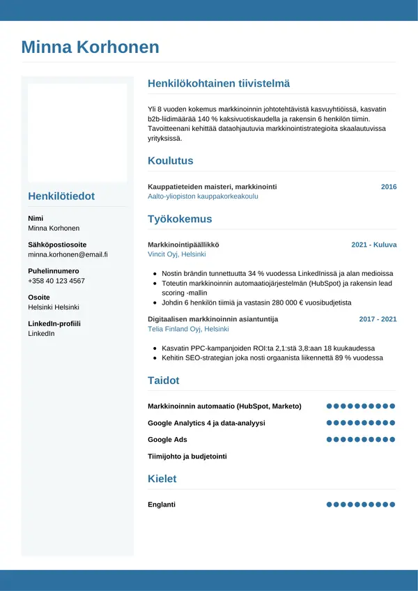 Markkinointipaallikko CV-pohja — Tyyli 9