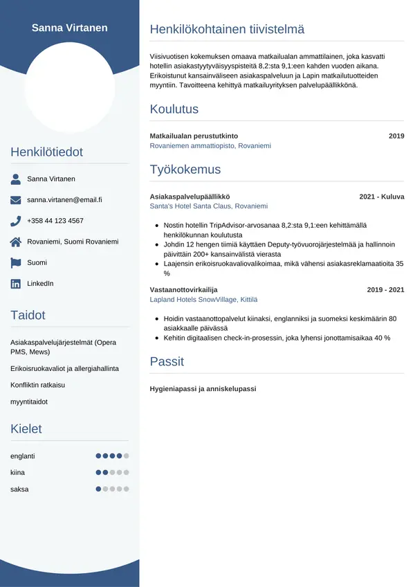 Matkailualan Tyontekija CV-pohja — Tyyli 4
