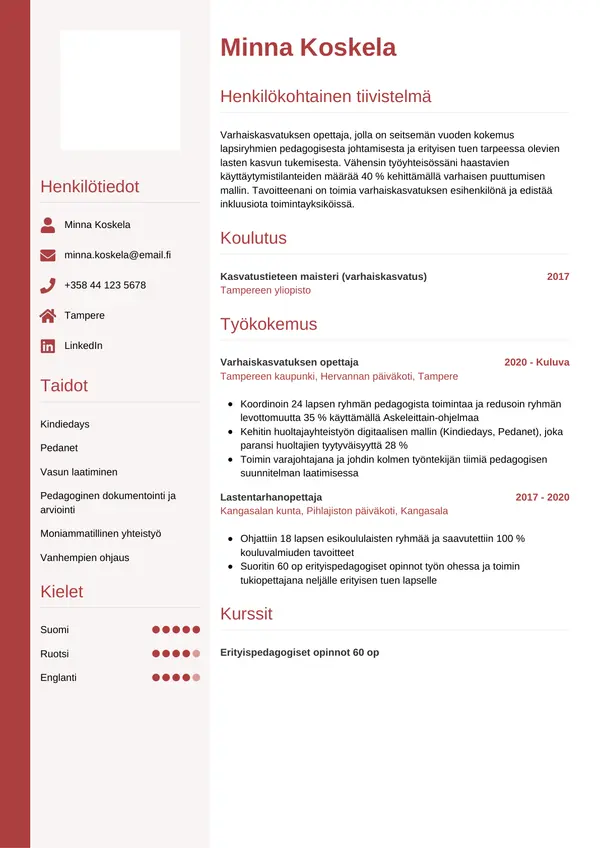 Varhaiskasvatuksen Opettaja CV-pohja — Tyyli 10